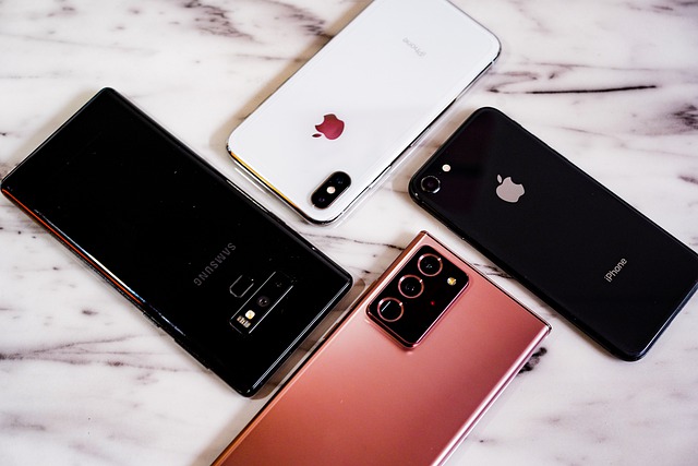 příklady mobilních telefonů
